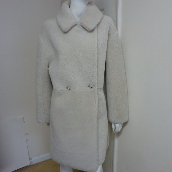 HiSO Gyro Reversible Genuine Shearling & Leather Coat - Picture 11 of 16